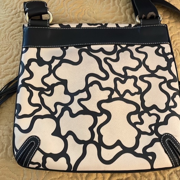 TOUS Kaos Black and Cream Crossbody Bag Adjustable Strap - Picture 5 of 11